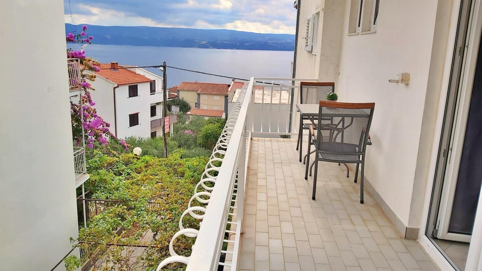 Apartments Nemira Omiš Quarto foto