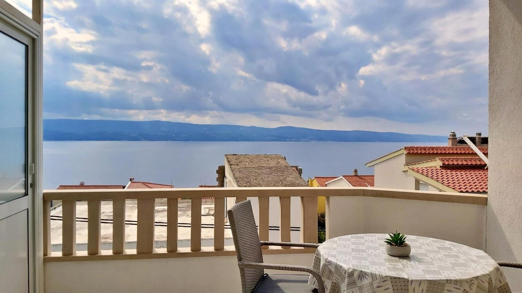 Apartments Nemira Omiš Quarto foto